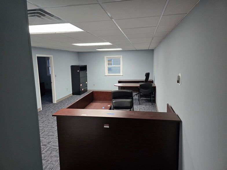 147 Union Ave, Middlesex, NJ for lease - Building Photo - Image 3 of 10