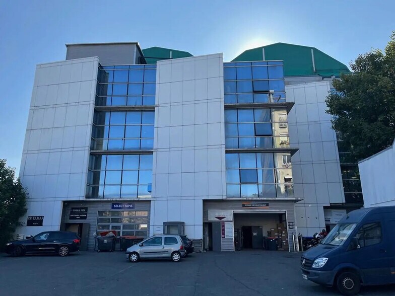 68 Avenue Du Président Wilson, Saint-Denis à louer - Photo du bâtiment - Image 1 de 18