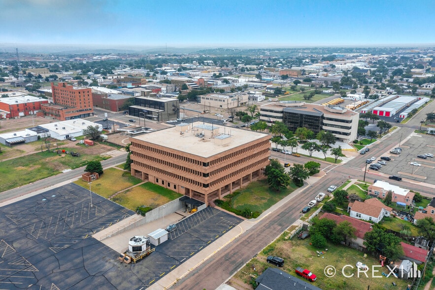 300 W 6th St, Borger, TX à louer - Aérien - Image 3 de 7