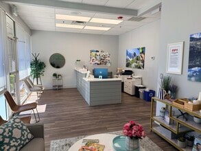 9300 W Overland Rd, Boise, ID à louer Photo intérieure- Image 2 de 8