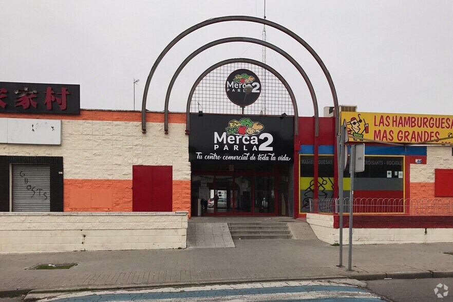 Calle Pablo Casals, 27, Parla, Madrid à vendre - Photo du bâtiment - Image 3 de 4