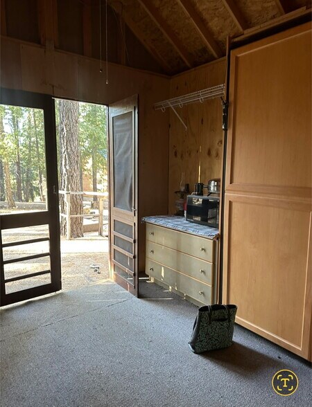 1275 Piute Dr, Duck Creek Village, UT à vendre - Photo du bâtiment - Image 3 de 18