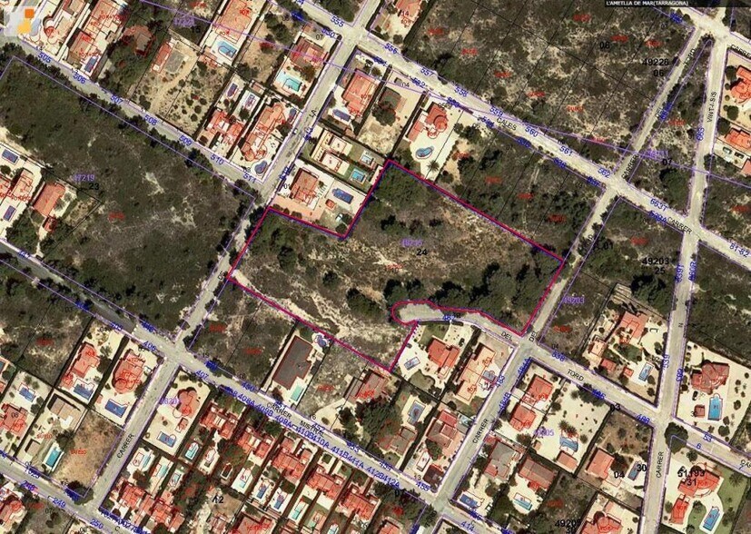 Land in Les Tres Cales, Tarragona for sale - Plat Map - Image 2 of 3