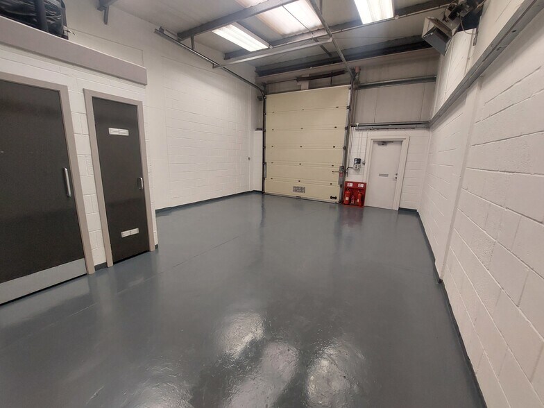 Unit 5, Keppenburn Workshops, Main Road, Fairlie for lease - Building Photo - Image 3 of 5