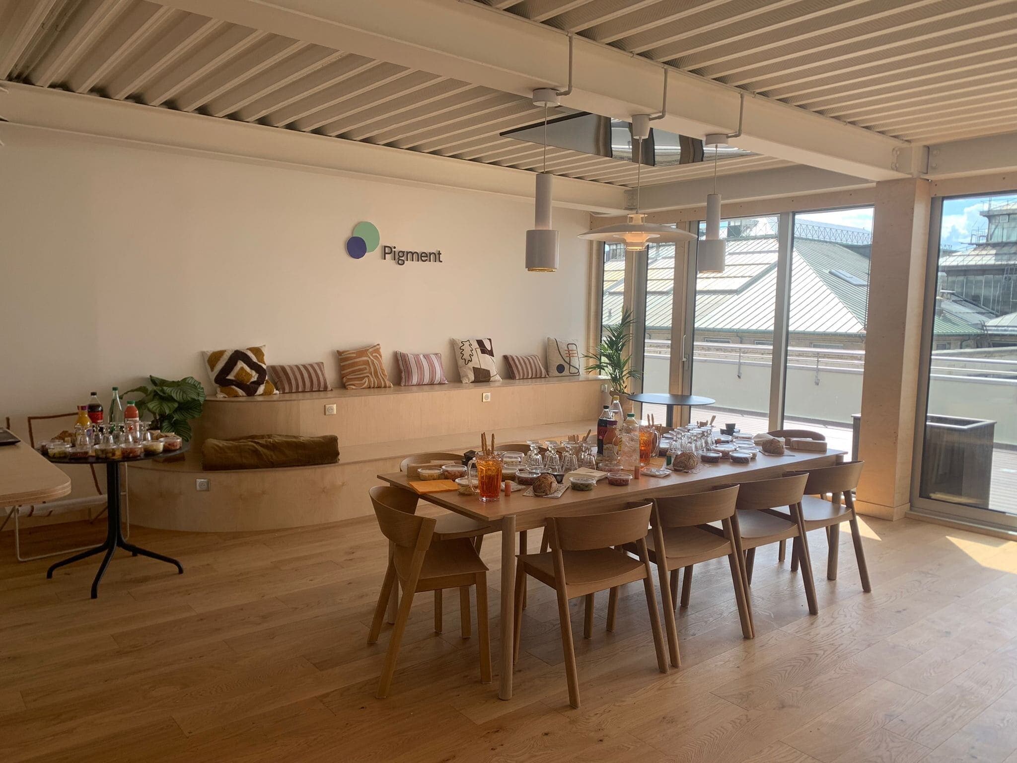 46 Rue Notre-Dame Des Victoires, Paris for lease Interior Photo- Image 1 of 1