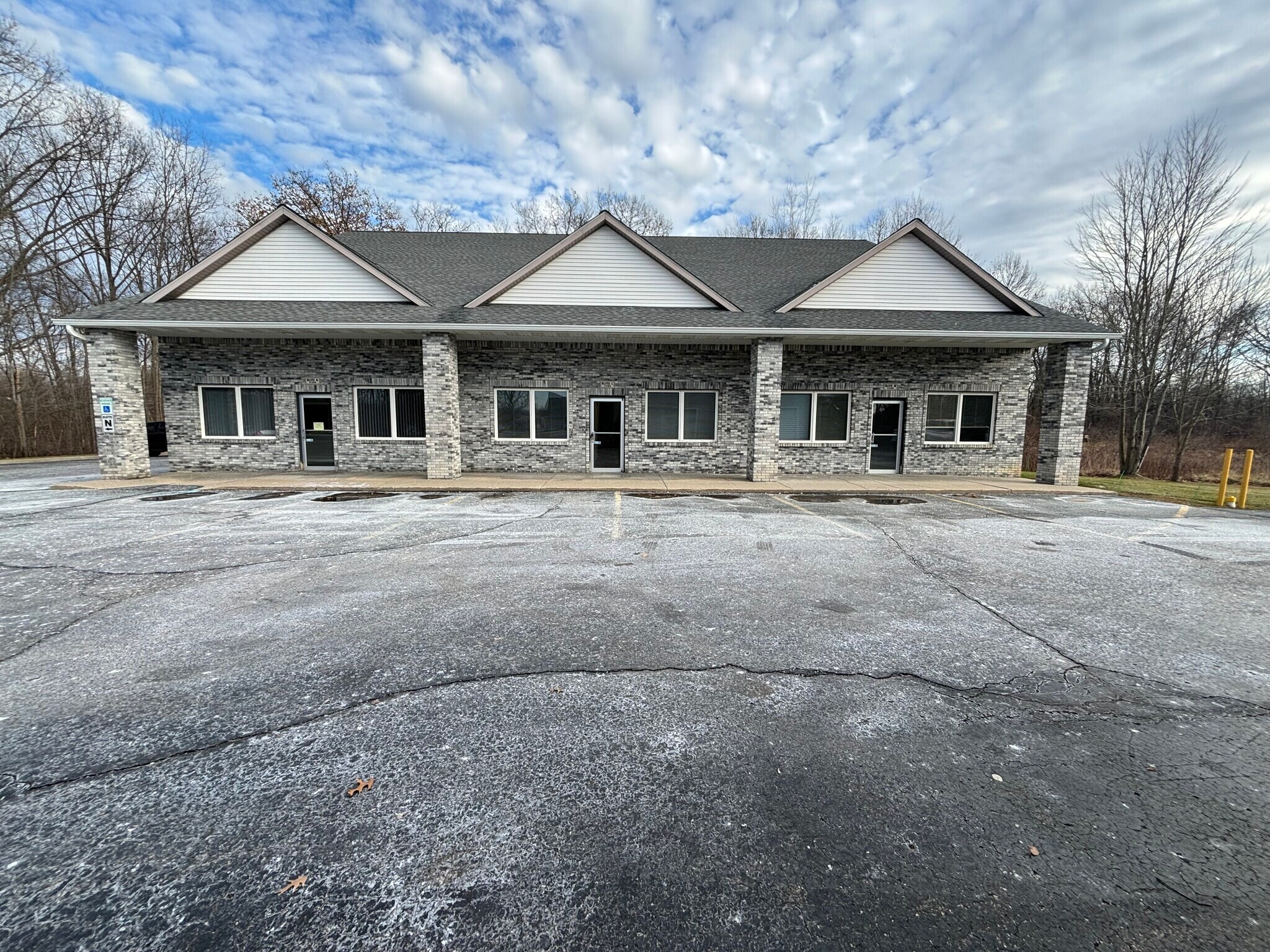11382-11394 N Linden Rd, Clio, MI for lease Building Photo- Image 1 of 14