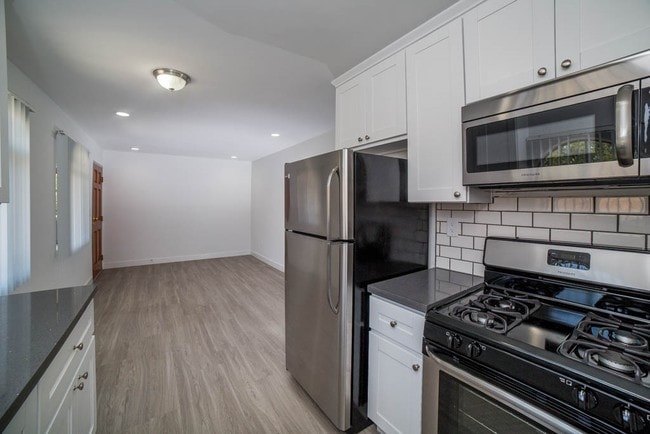 Plus de détails pour 508 N Ardmore Ave, Los Angeles, CA - Multi-résidentiel à vendre