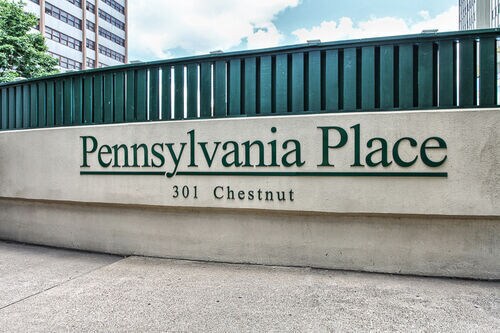 301 Chestnut St, Harrisburg, PA à louer - Photo du bâtiment - Image 2 de 22