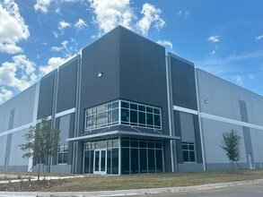 200 Accolade Ave, St Johns, FL for lease Building Photo- Image 1 of 5