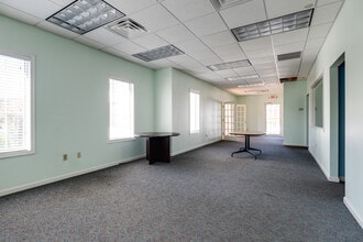 4916 Plank Rd, North Garden, VA for lease Interior Photo- Image 1 of 8