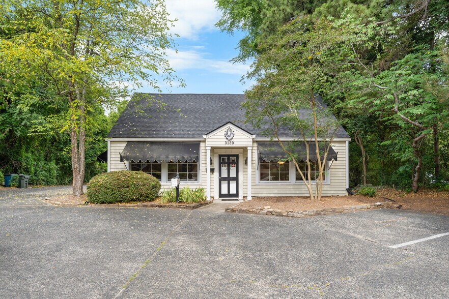 3130 Hope Valley Rd, Durham, NC à vendre - Photo principale - Image 1 de 19