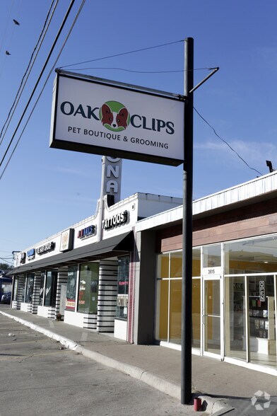 3615 Greenville Ave, Dallas, TX à louer - Photo du bâtiment - Image 3 de 4