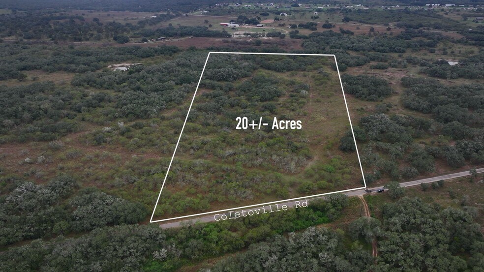 3611 Coletoville Rd, Victoria, TX à vendre - Photo du bâtiment - Image 2 de 2