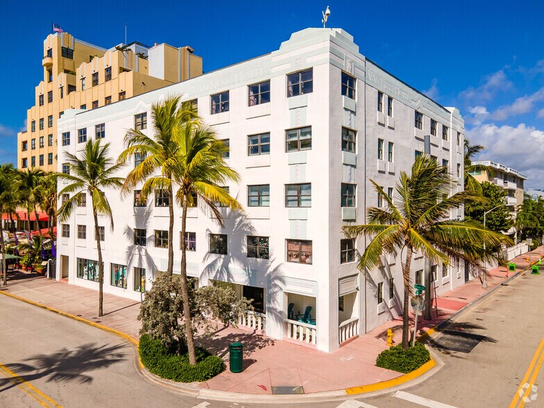 1390 Ocean Dr, Miami Beach, FL à vendre - Photo principale - Image 1 de 11