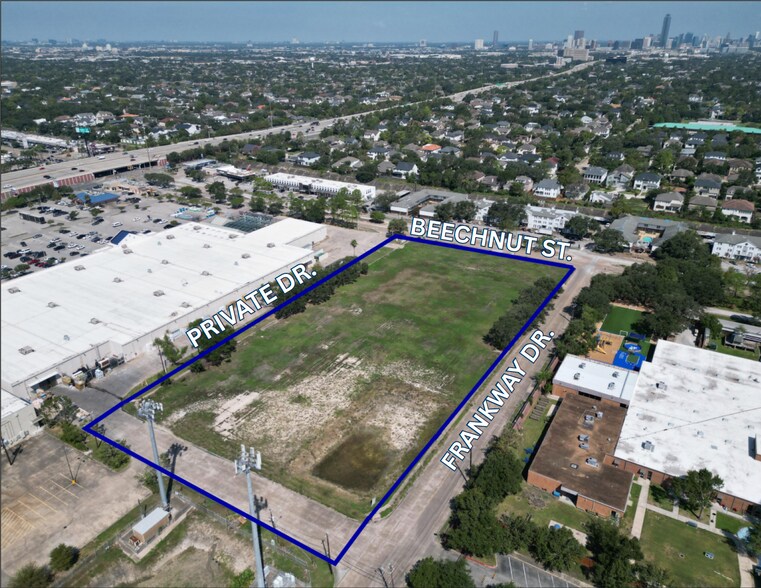 4545 Beechnut St, Houston, TX for lease - Building Photo - Image 2 of 5