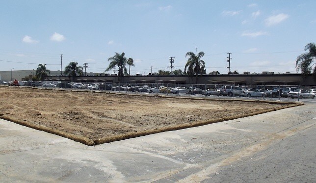 15401 Carmenita Rd, Santa Fe Springs, CA à vendre Photo principale- Image 1 de 11