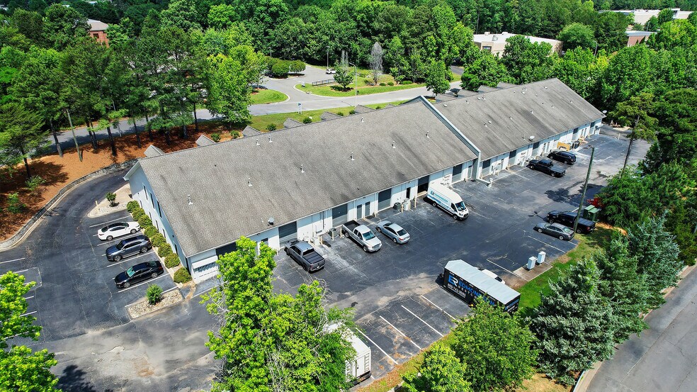 1974 Carolina Place Dr, Fort Mill, SC à louer - Photo du bâtiment - Image 2 de 20