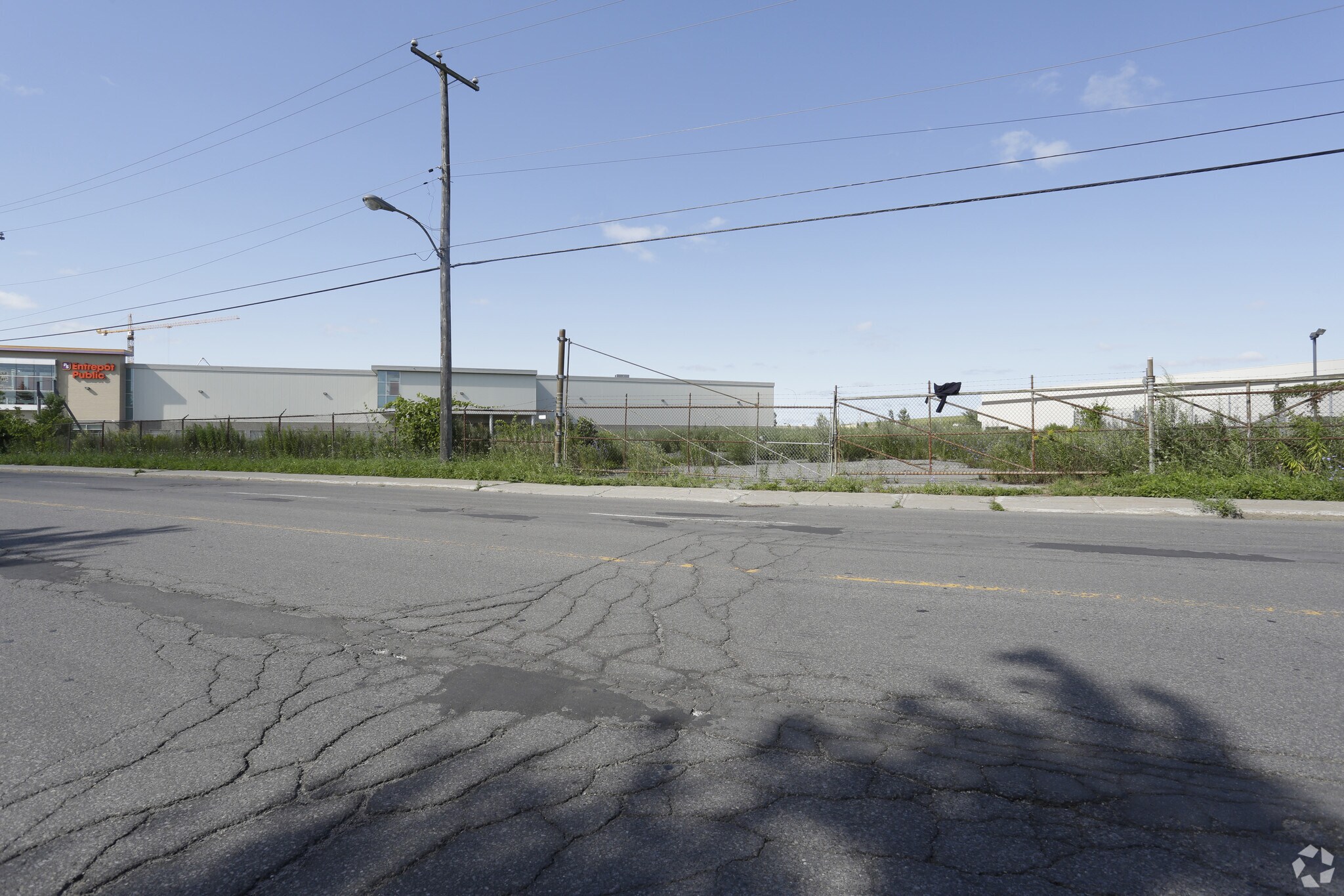 St Irwin, Montréal, QC for sale Building Photo- Image 1 of 1