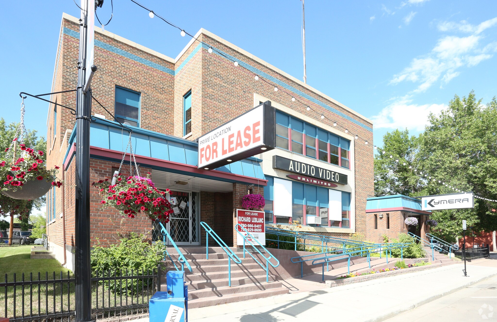 4810 50th Ave, Leduc, AB à vendre Photo principale- Image 1 de 1