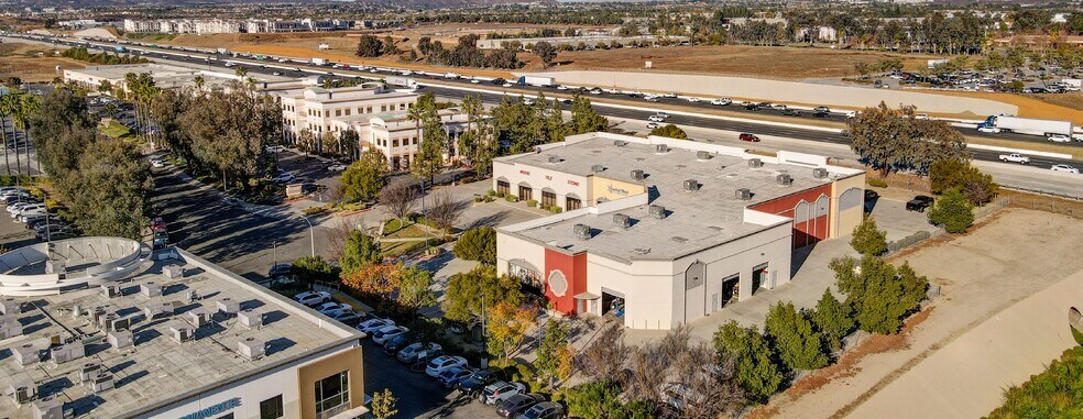 27310 Madison Ave, Temecula, CA à vendre - Photo du bâtiment - Image 2 de 9