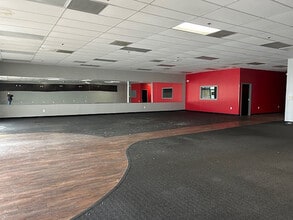Airport Rd, Coatesville, PA for lease Interior Photo- Image 2 of 4