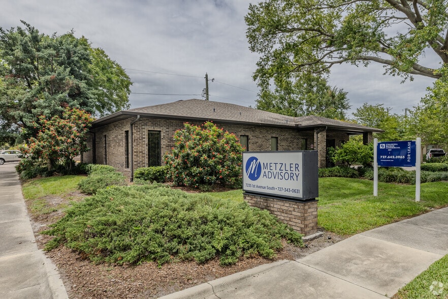 7235 1st Ave S, Saint Petersburg, FL for lease - Primary Photo - Image 1 of 6