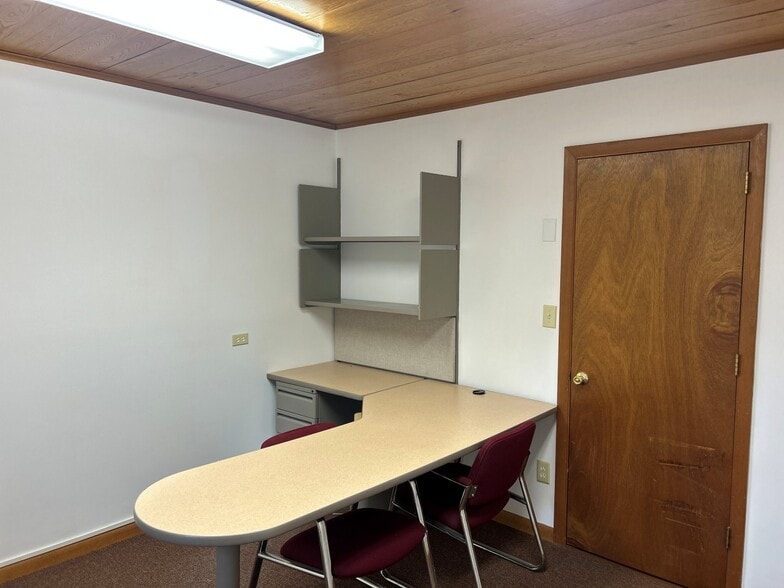 300 Keystone St, Hawley, PA for sale - Building Photo - Image 3 of 9