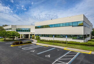 Plus de détails pour 2191 9th Ave N, Saint Petersburg, FL - Médical à louer