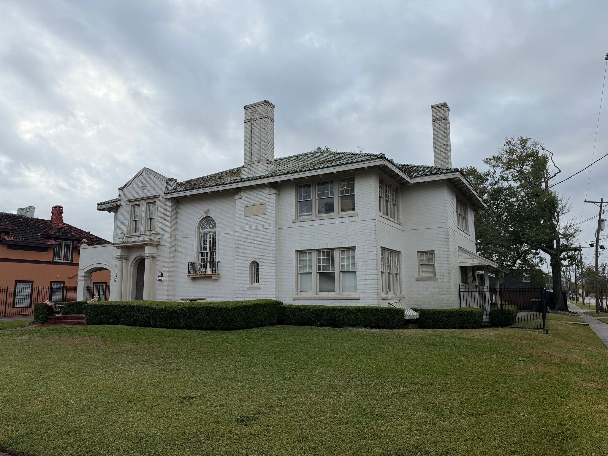 2175 North Ave, Beaumont, TX for lease Building Photo- Image 1 of 8