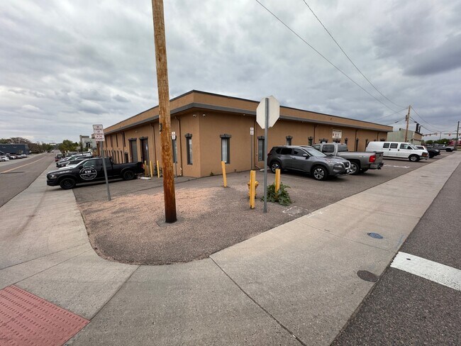 More details for 3420 S Brady Ct, Englewood, CO - Industrial for Lease