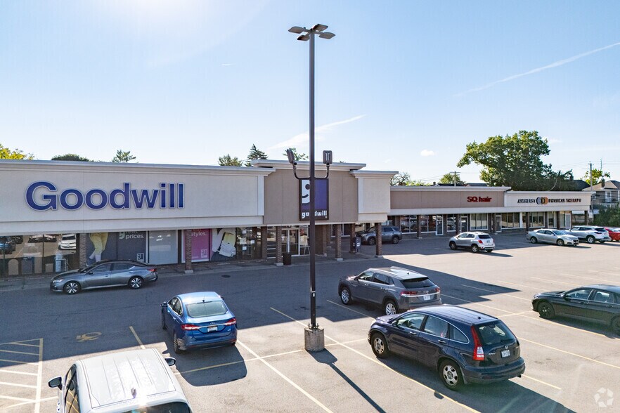 2629 Delaware Ave, Buffalo, NY à vendre - Photo du bâtiment - Image 2 de 13