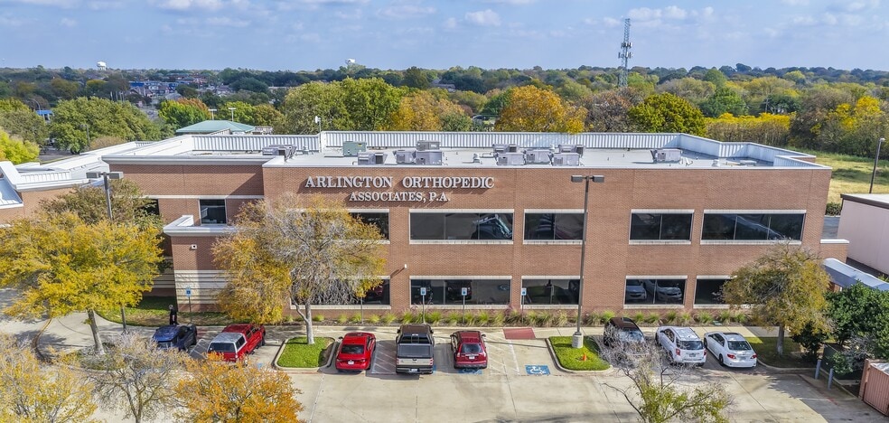 800 Orthopedic Way, Arlington, TX for sale - Building Photo - Image 2 of 9