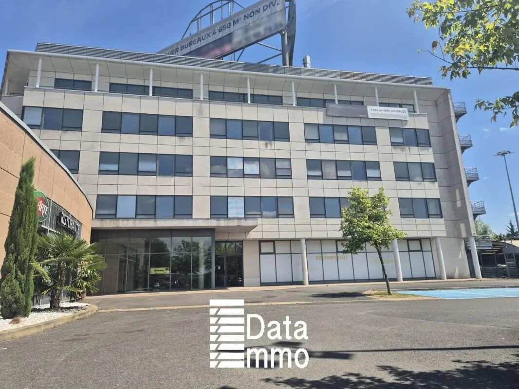 21 Boulevard Jean Monnet, Villiers-sur-Marne à louer Photo du bâtiment- Image 1 de 4