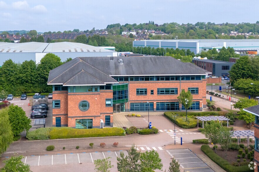 Campbell Rd, Stoke On Trent à louer - Photo du bâtiment - Image 2 de 10