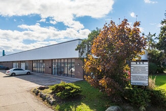 Plus de détails pour 111 Martin Ross Ave, Toronto, ON - Industriel à louer