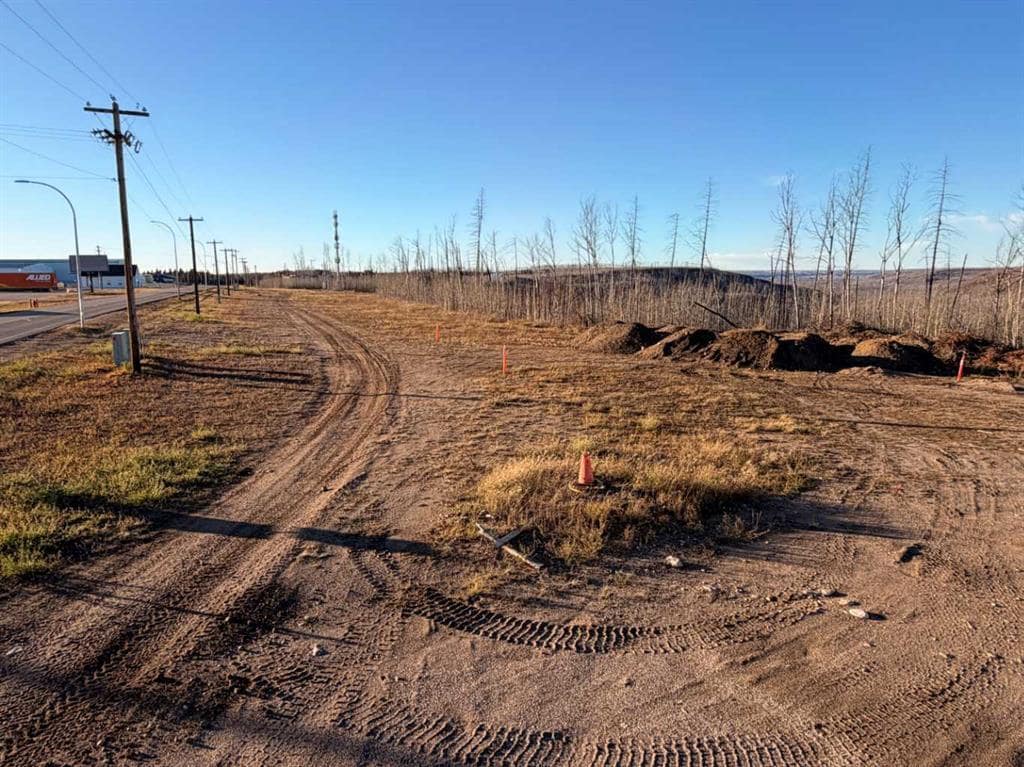T67 Snow Eagle Drive, Fort McMurray, AB for lease Primary Photo- Image 1 of 2
