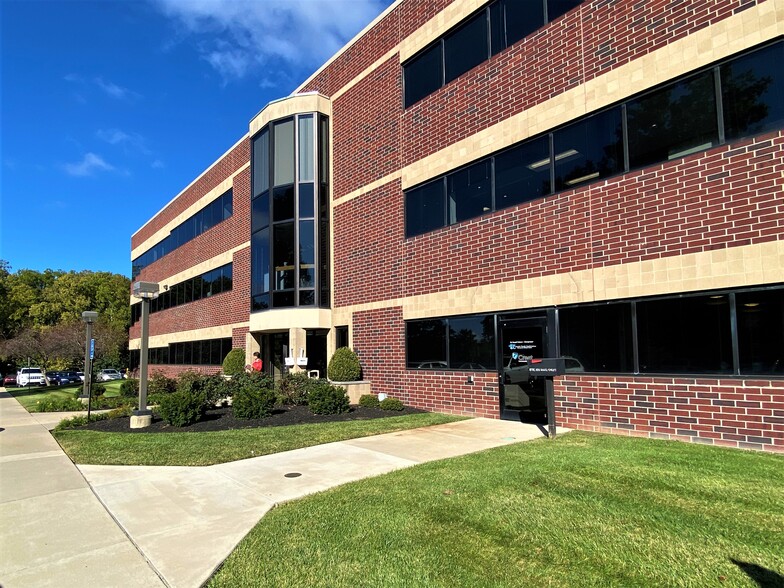 6601 Centerville Business Pky, Centerville, OH à louer - Photo du bâtiment - Image 3 de 12