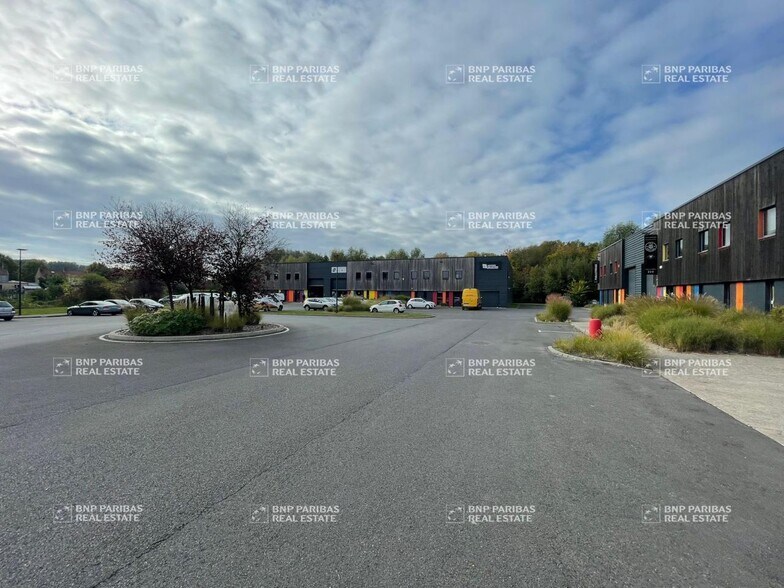 Flex in Wambrechies for sale - Building Photo - Image 2 of 28