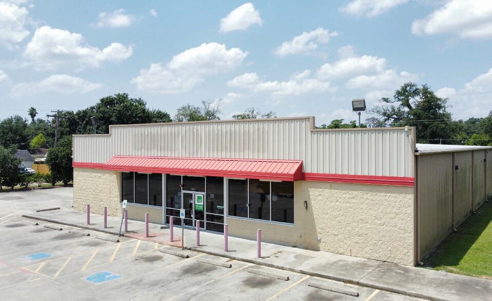 1301 N 16th St, Orange, TX for lease - Building Photo - Image 3 of 4