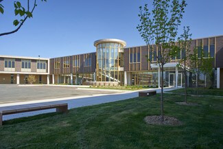 Plus de détails pour 12755 Highway 55, Plymouth, MN - Industriel à louer