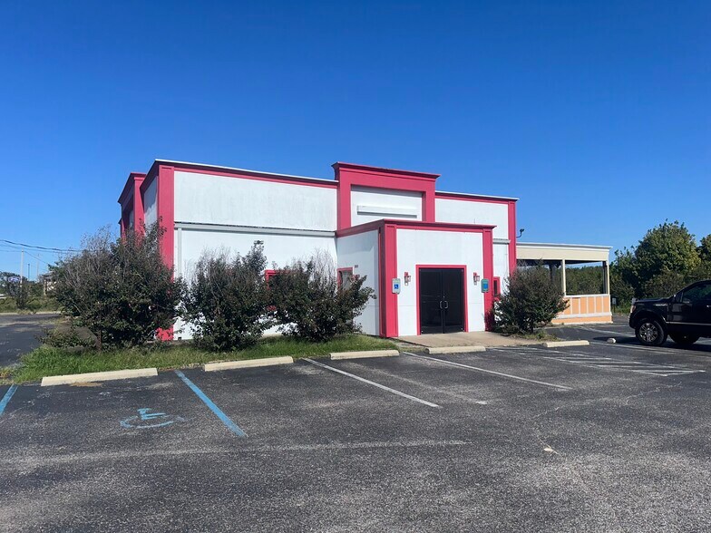 8800 US Highway 51 N, Millington, TN à vendre - Photo principale - Image 1 de 4