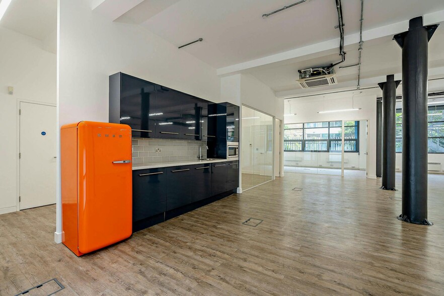 7 Holyrood St, London for lease - Building Photo - Image 2 of 15