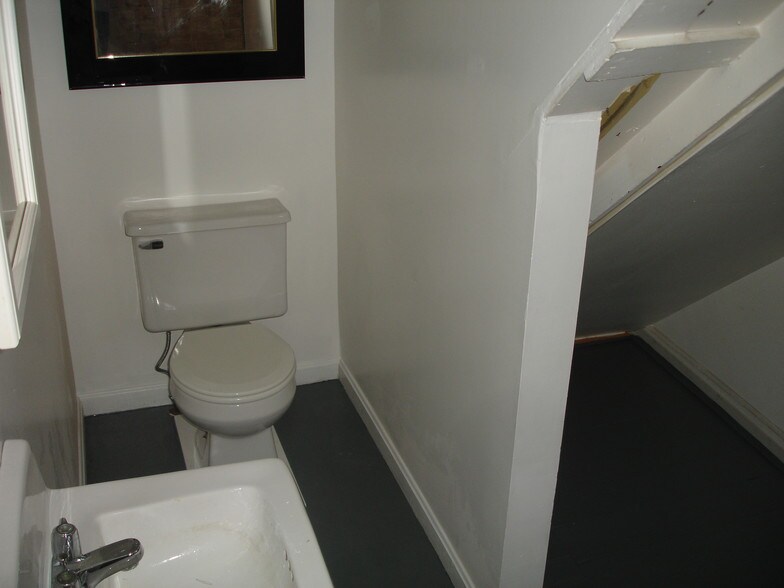 1431 Walnut St, Cincinnati, OH for lease - Other - Image 3 of 9