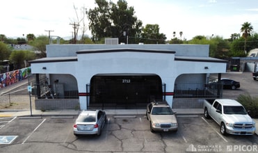 2712 E 22nd St, Tucson, AZ à vendre Photo intérieure- Image 2 de 4