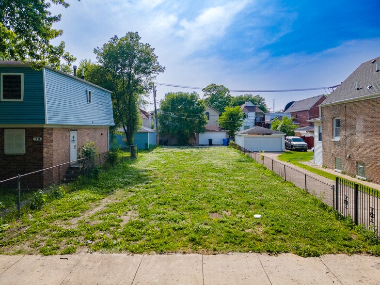 7112 S University Ave, Chicago, IL à vendre - Photo du bâtiment - Image 2 de 7