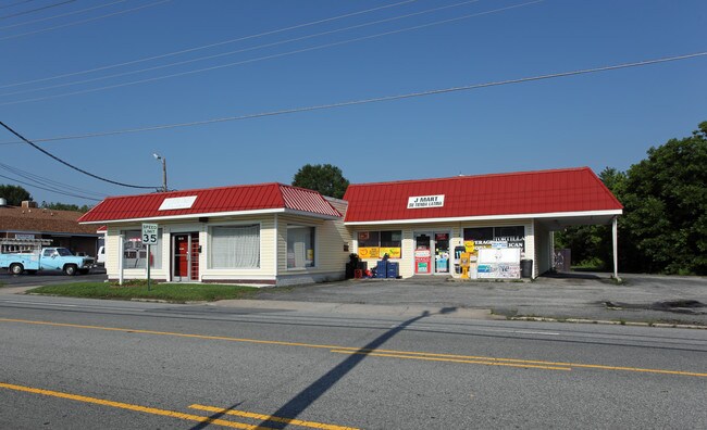 Plus de détails pour 210-214 National Hwy, Thomasville, NC - Commerce de détail à louer