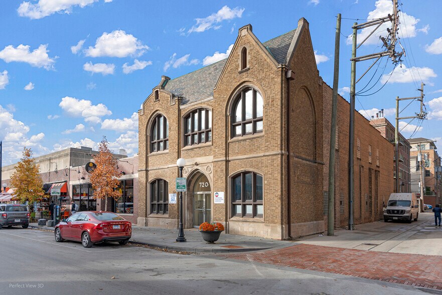 720 Lake St, Oak Park, IL à vendre - Photo du bâtiment - Image 2 de 17
