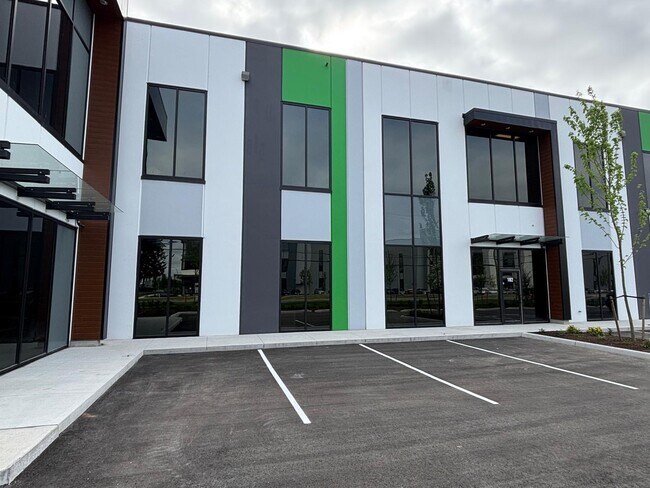 Plus de détails pour 2980 192 St, Surrey, BC - Bureau/Médical à louer