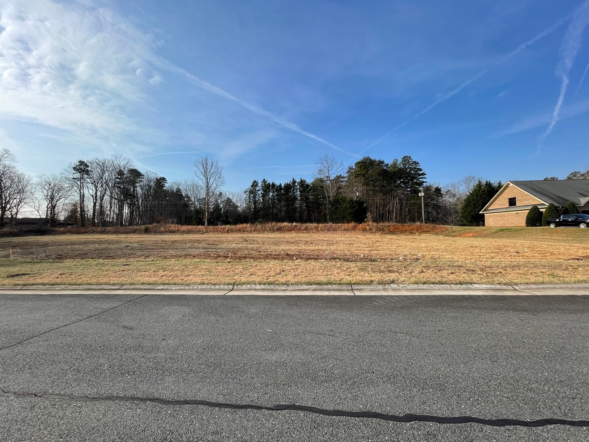 River Birch Ct, King, NC for sale Building Photo- Image 1 of 5