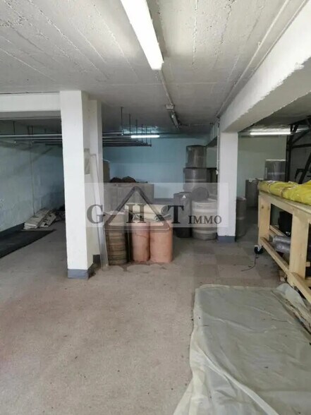 Industrial in Gennevilliers for lease - Interior Photo - Image 2 of 5